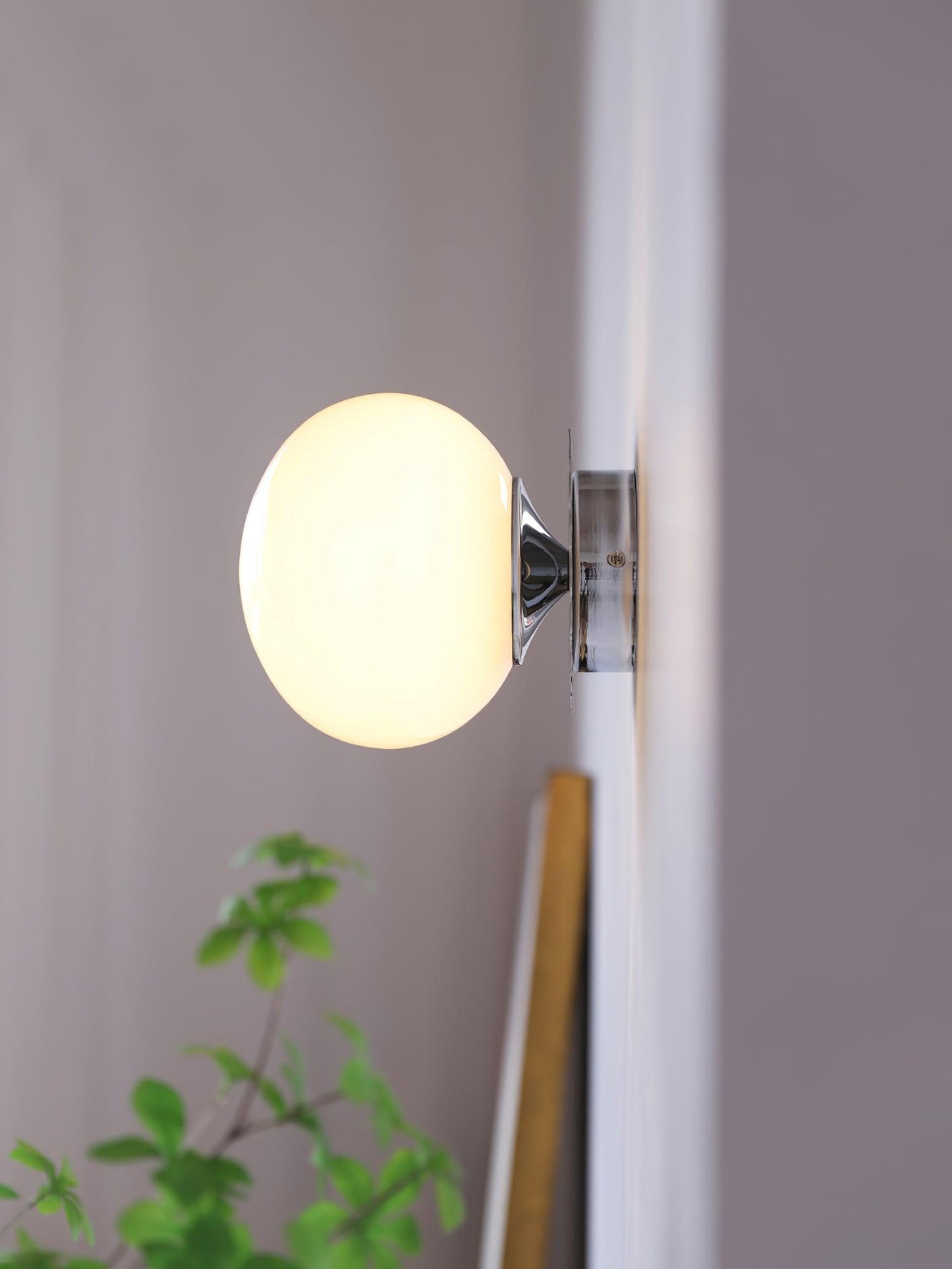 Marshmallow Wall Lamp Pink Glass | Modern Wall Light | Metal Frame | E26 E27 LED Compatible | Decorative Indoor Lighting