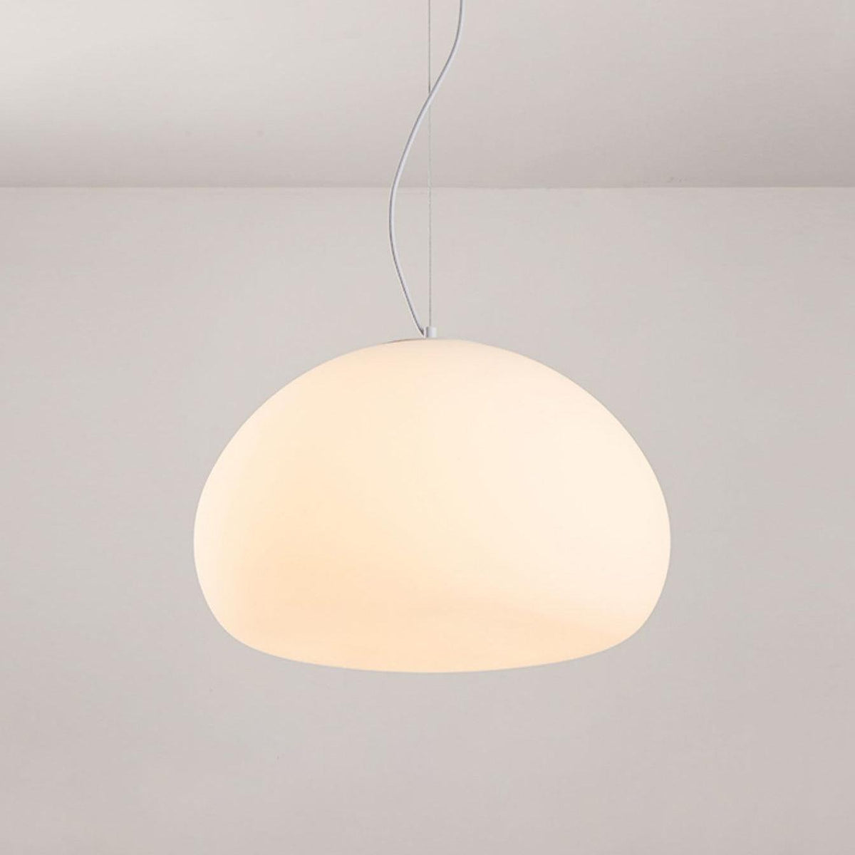 Steamed Bun Hanging Pendant Lamp Glass Ceiling Light | E26/E27 Socket | Adjustable Cable | Warm Ambient LED Lighting