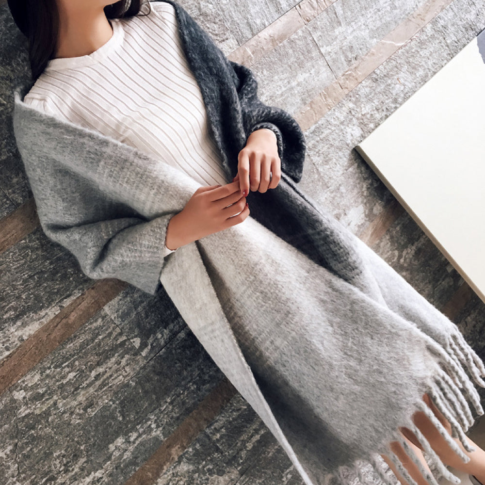 Women's Checked Fringe Scarf | Ideal for the Cold Season